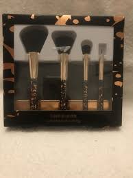 target beauty 4 pc travel brush set