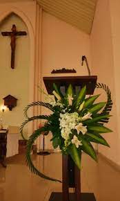 Persembahan, bunga & buah untuk altar dan bunda maria. Dekorasi Natal Rangkaian Bunga Dekorasi Altar Dekorasi Natal