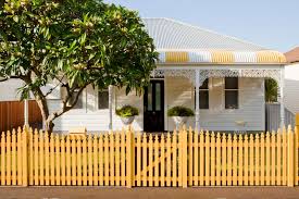 Poin pembahasan 31+ pagar dari bambu untuk pramuka adalah : Kumpulan Desain Terbaik Pagar Rumah Minimalis Jaman Dulu Rumahklik Com