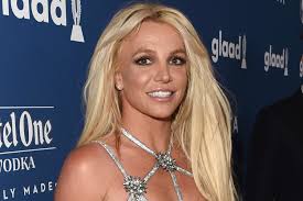 britney spears thanks fans for book s