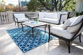 18 Ideas For Styling Outdoor Rugs