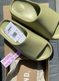 Yeezy foam runner 'ararat' g55486. Adidas Yeezy Slide Slider Uk 9 Eu 43 Resin Fx0494 With Receipt For Sale Online Ebay