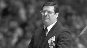 Former Kentucky basketball coach Joe B ...