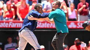 Angels, Mariners players brawl in 2nd ...