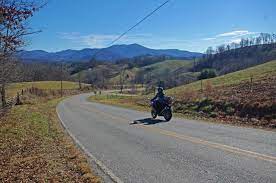 nice motorcycle ride near maggie valley