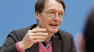 Karl lauterbach (born 21 february 1963) is a german scientist and politician of the social democratic party of germany (spd). Karl Lauterbach Will Sich Impfen Lassen Als Arzt Politik Nordbayern De