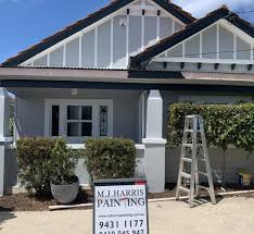 Weatherboard House Painting M J