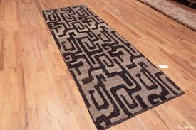 bold graphic black and grey runner