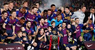 la liga 2018 19 ends with historic gap