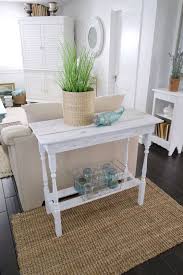 Adorable Whitewashed Furniture Pieces