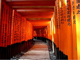 As such, fushimi inari shrine is frequented by businesses and businessmen praying for success. Fushimi Inari Taisha Travel Guide Japan Rail Pass