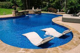 Ledges Spas Penguin Pools