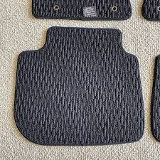 subaru outback floor mats set of 4 oem
