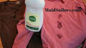 removing oil stains from your clothes