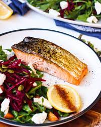 quick and easy crispy skinned salmon