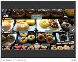 LaMar's Donuts gambar png