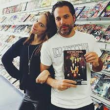 Lindsay, who goes by her social media alias linzey was born to father peter govan and mother, catherine govan. Fangirling More Than Usual Over This Photo Doc Holliday Tim Rozon Wearing A Led Zeppelin T Shirt Holding A Wynonna Earp Com Melanie Scrofano Tim Rozon Earp