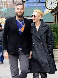 She has a twin brother, xavier. Tilda Swinton S Children Are Growing Up With No Exams Daily Mail Online
