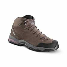 13 best hiking shoes for women in