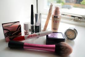 five amherst makeup artists you need to