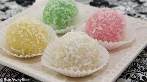 snowball cakes banh bao chi festive