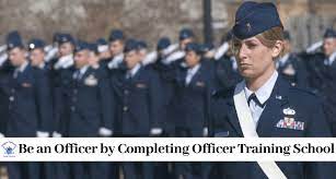 how to become a military officer