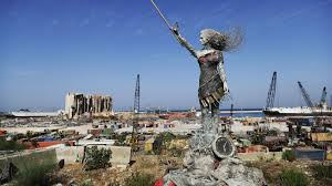 16 hours ago · beirut was declared a disaster city by authorities after the explosion. Zeichen Der Hoffnung Beirut Explosion Kunstlerin Baute Trummer Statue Krone At
