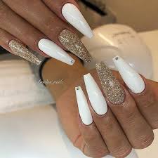 It looks natural and nice holding the color without separating or. 23 Chic Ways To Wear White Coffin Nails Stayglam
