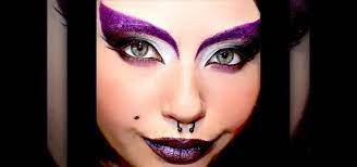 how to apply a crazy purple eye makeup