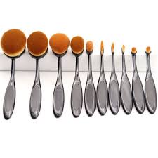 oval shape makeup brushes set