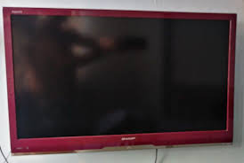 Sharp Aquos 32 Tv With Wall Mounting