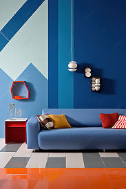 dinding ruang tamu berwarna biru latar