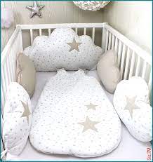plain round baby bed 5 pillows of