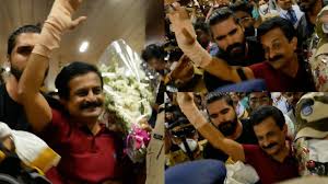The show telecasts on asianet tv channel. Bigg Boss Malayalam Rajith Kumar Fans Booked After Hundreds Gather To Receive Him At The Airport