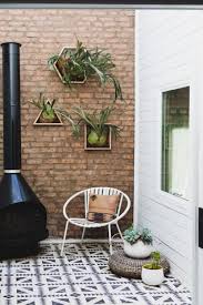 Patio Wall Decorating Ideas With Plants