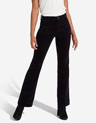 Forever 21 is sure to have your perfect pair of flare jeans. Flare Jeans