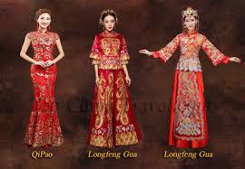 Traditionally, chinese weddings are very different from western weddings even just in terms of colors. Chinese Wedding Dress Qipao Longfeng Gua Chinese Style Wedding Dress Chinese Wedding Dress Traditional Chinese Wedding