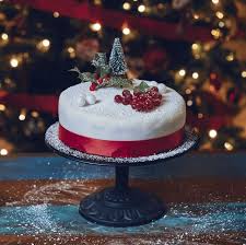 Just upload a cake that you have made with a short description. Best Christmas Cake For 2020