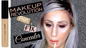 makeup revolution focus fix liquid