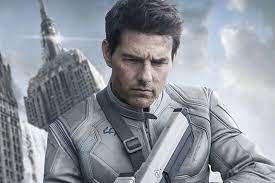 Hairstyle tom cruise short hair. Oblivion Clips Offer A New Sneak Peek Plus Get A Load Of That Soundtrack