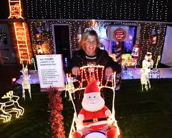 Watch Collier Row Familys Christmas Lights Display For