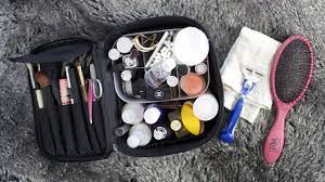 travel makeup bag viviannadoesmakeup