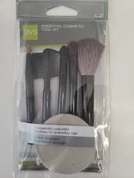 qvs essential cosmetic tool kit 5