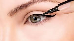 28 trending eyeliner styles and ideas