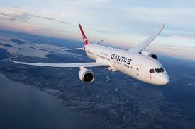 qantas plans its return to singapore
