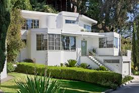 We want to design a home environment that reflects what is. Interior Designer Chad Mcphail S Streamline Moderne Style House Wsj