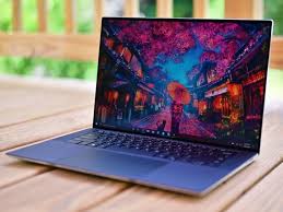 The 15 inch virtually borderless display with 1920 x 1080 resolutions gives smooth and versatile experience. Dell Xps 15 9500 Vs Dell Xps 15 9570 Which Should You Buy Windows Central