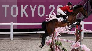 USA win silver in team jumping ...