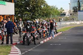 Pitbike Training Braunschweig Flughafen - race & fun
