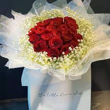 special you 22 roses with baby s breath